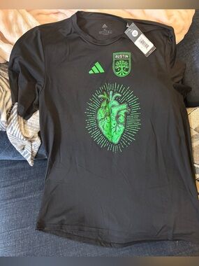NWT Adidas Austin FC Green Heart Black Verdes Listos Men’s XL Dri-Fit Shirt
